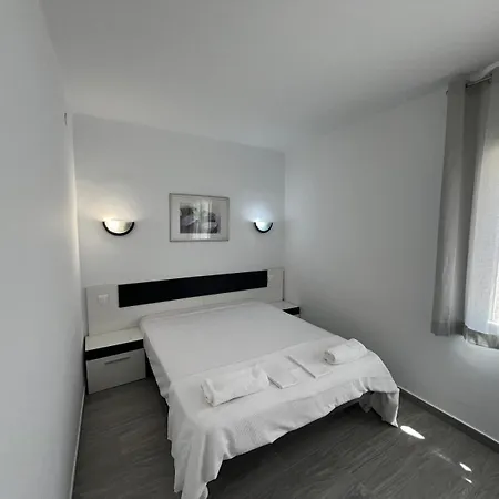 Apartment Bonito En El Centro De Av-78 Roses