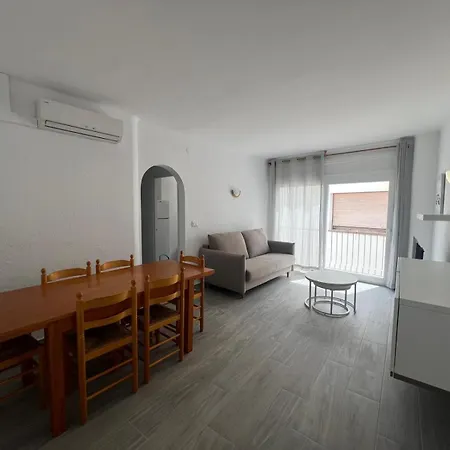 Bonito En El Centro De Av-78 Apartment